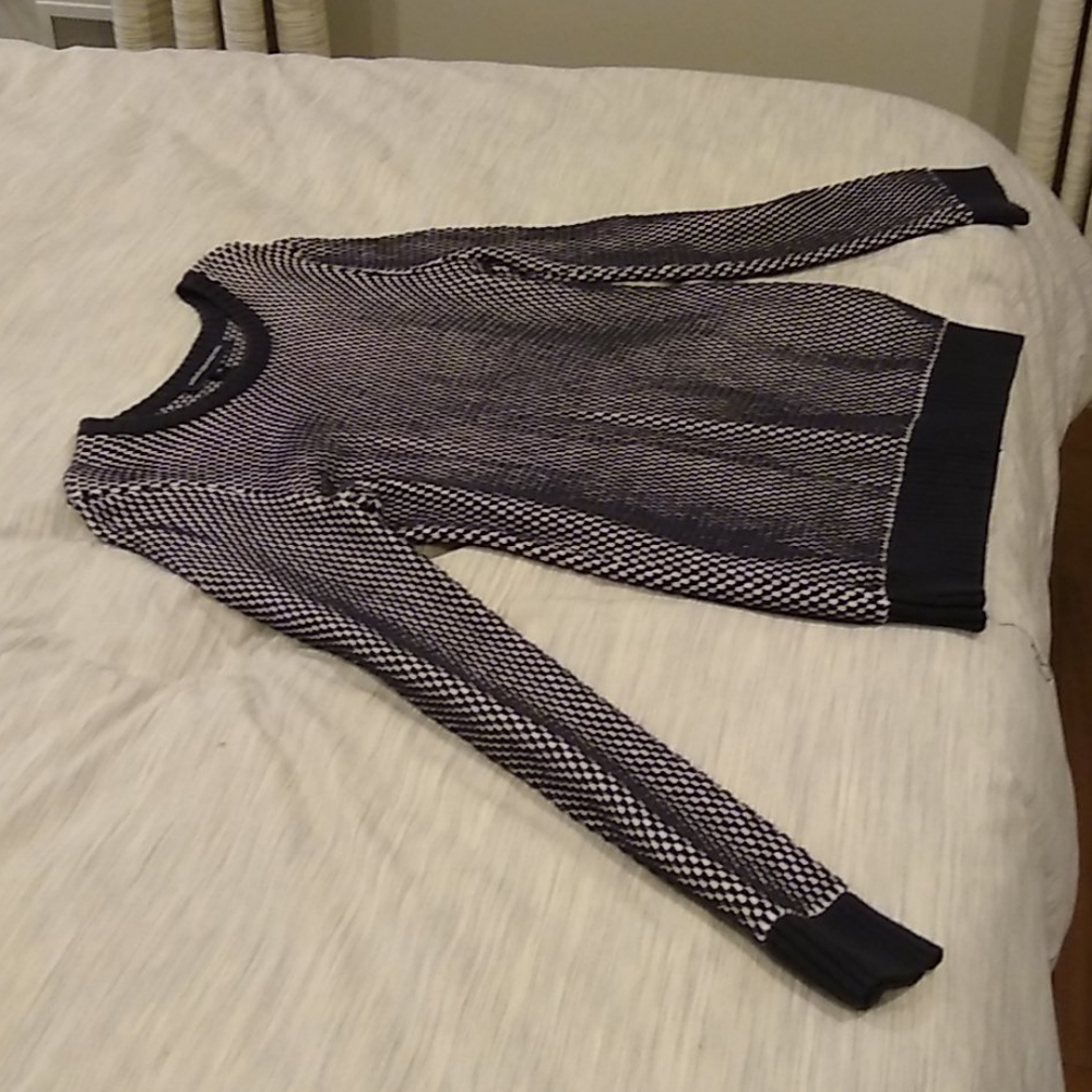 Crew neck sweater